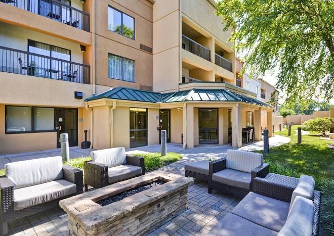 Courtyard by marriott dalton