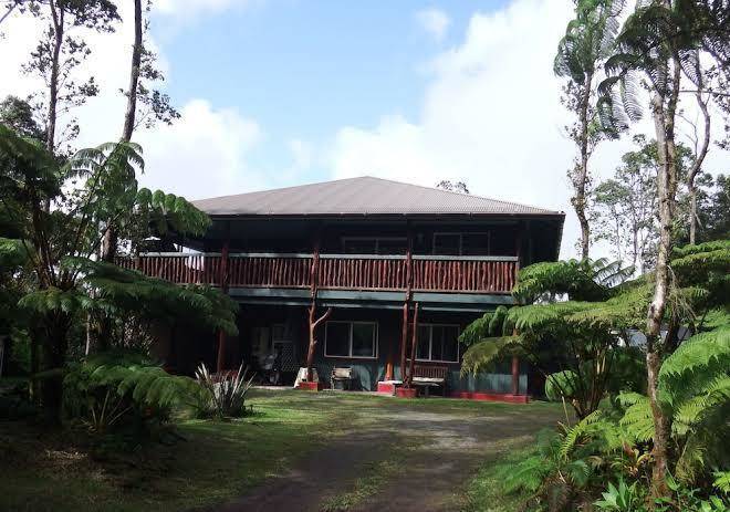 Aloha crater lodge and lava tube