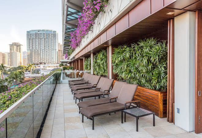Jet luxury the trump waikiki