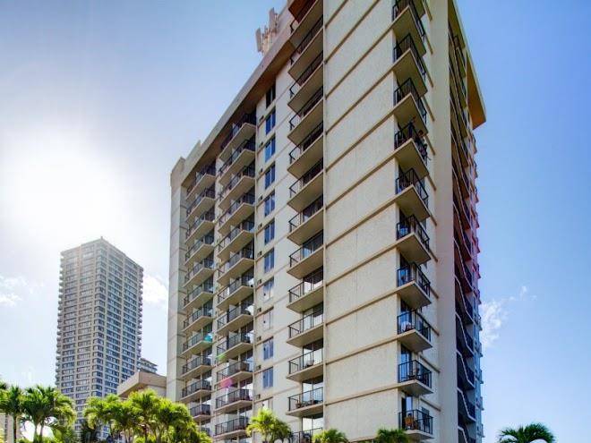 Luana waikiki hotel & suites