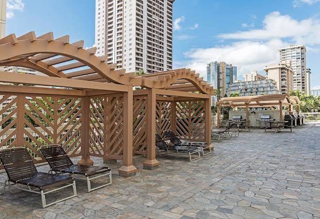 Island colony by hawaii ocean club