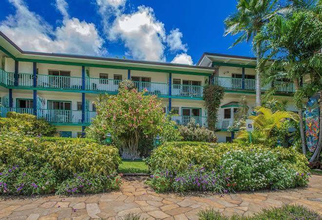 Garden island inn