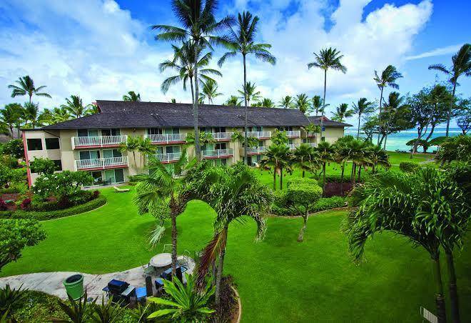 Kauai coast resort at the beachboy