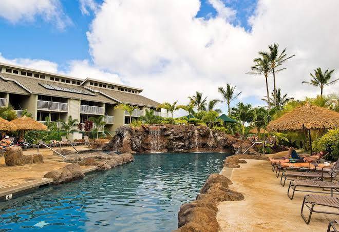 The cliffs at princeville