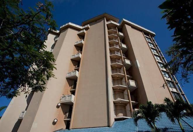 Kahana beach resort