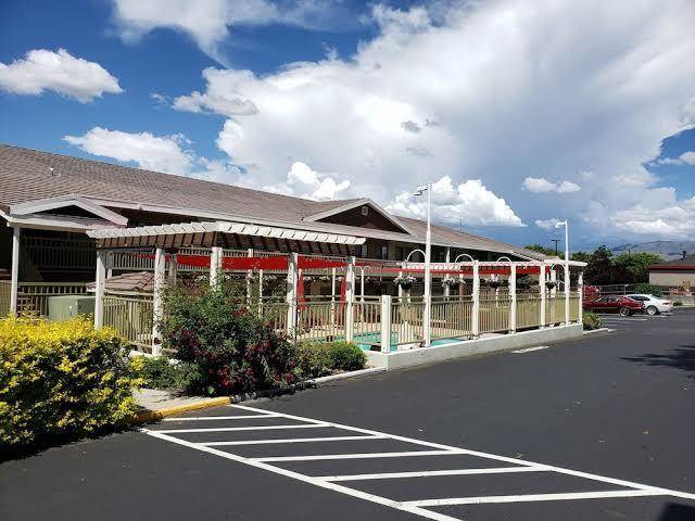 Airport inn
