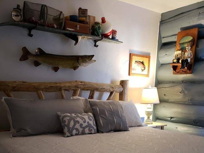 The Gold Mine Hotel Image