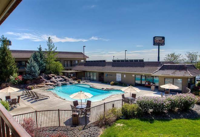 Best western foothills inn