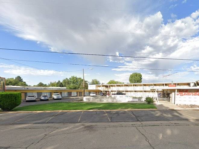 Highlander motel