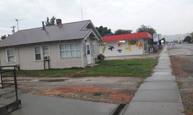Holiday motel & rv park
