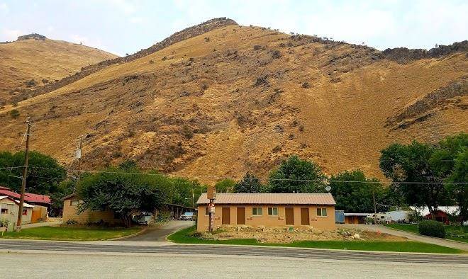 Big iron motel
