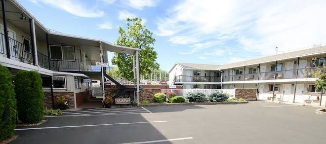 Gateway inn