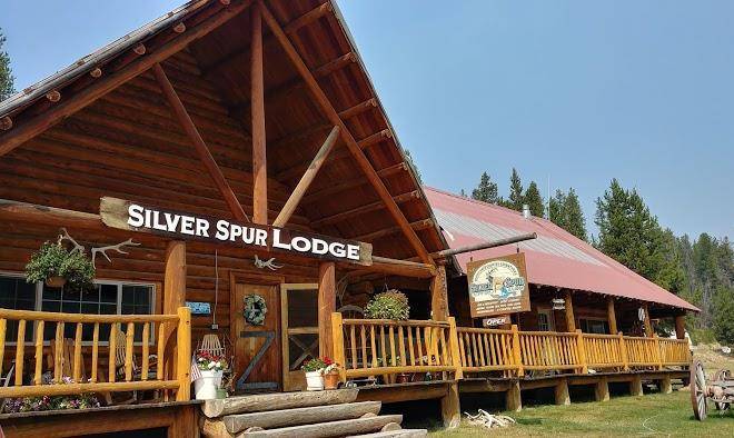 Silver spur outfitters