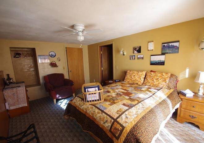 Whitebird summit lodge & ranch