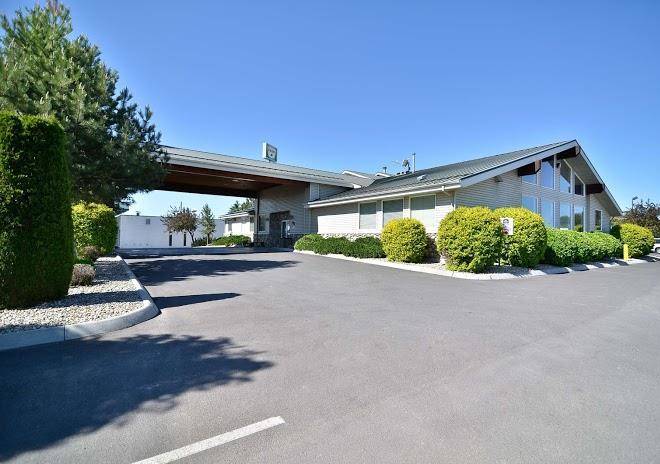 Best western sawtooth inn & suites