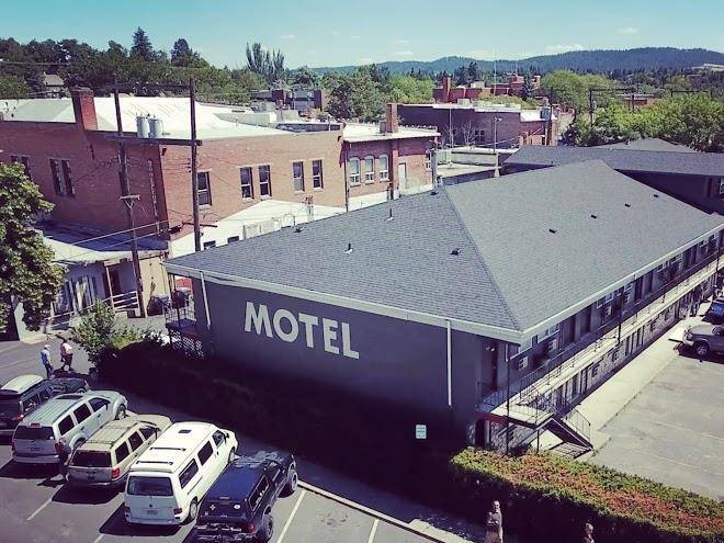 The monarch motel