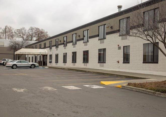 Seaport inn and suites