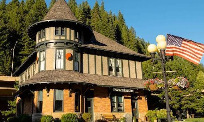 The Stardust Motel Wallace