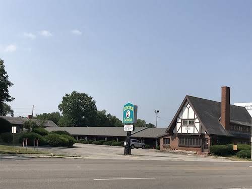 Lincoln lodge