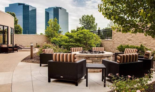 Courtyard by marriott chicago schaumburg woodfield mall
