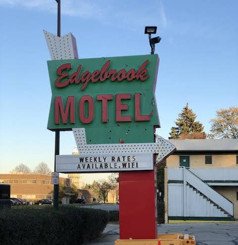 Edgebrook hotel