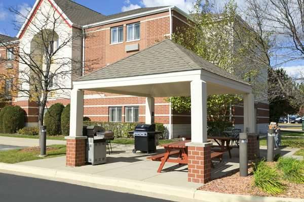 Hawthorn suites by wyndham chicago schaumburg