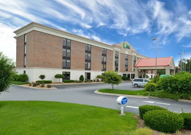 Holiday inn express crestwood