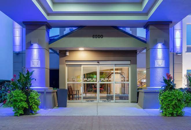 Holiday inn express & suites chicago midway airport