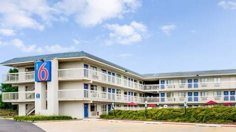 Motel 6 rolling meadows il chicago northwest