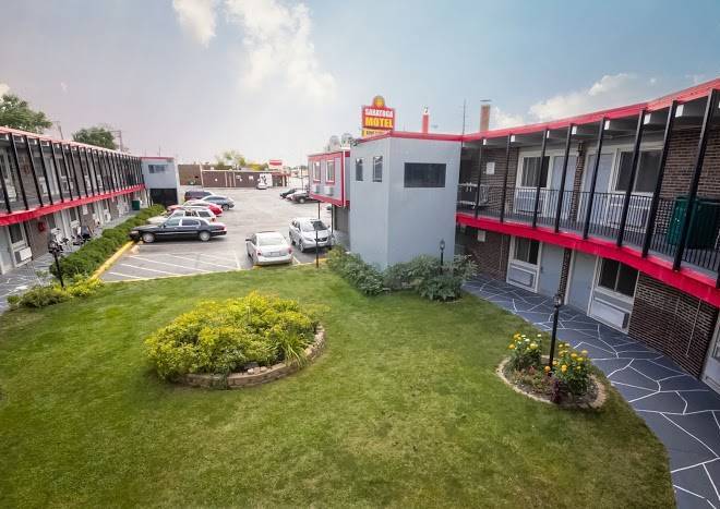 Saratoga motel