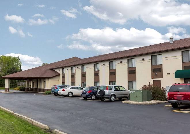 Quality inn sycamore dekalb