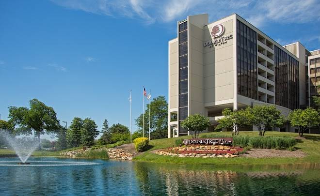 Doubletree by hilton hotel chicago oak brook