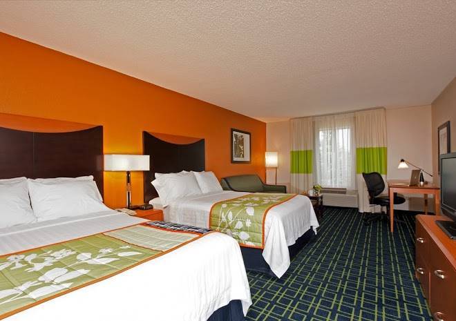 Fairfield inn & suites by marriott chicago naperville