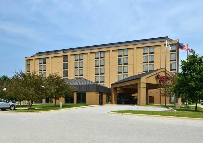 Hampton inn chicago carol stream