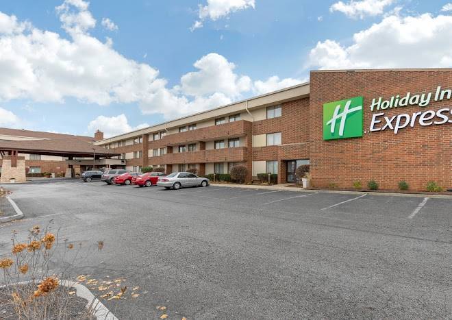 Holiday inn express chicago downers grove