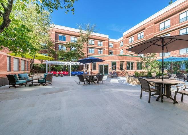 Holiday inn express naperville