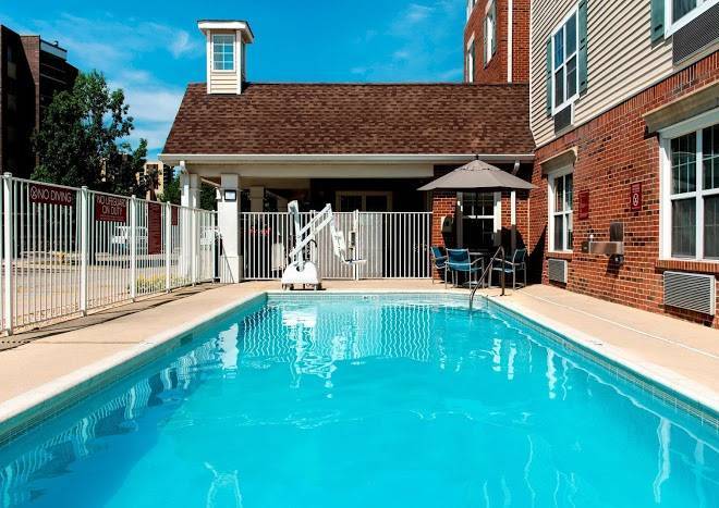 Towneplace suites by marriott chicago lombard