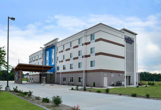 Holiday inn express and suites