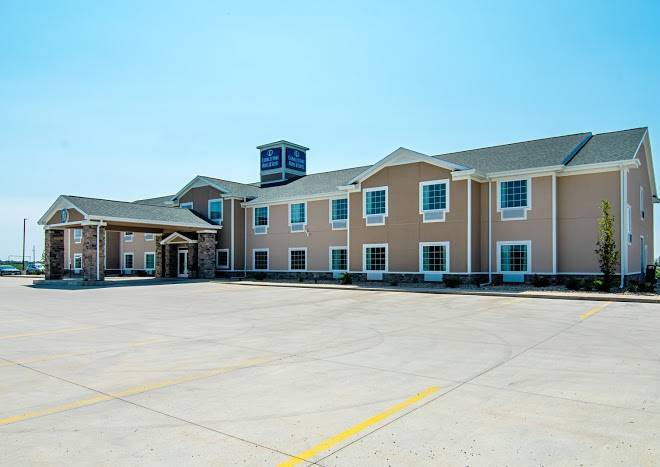 Cobblestone hotel & suites paxton
