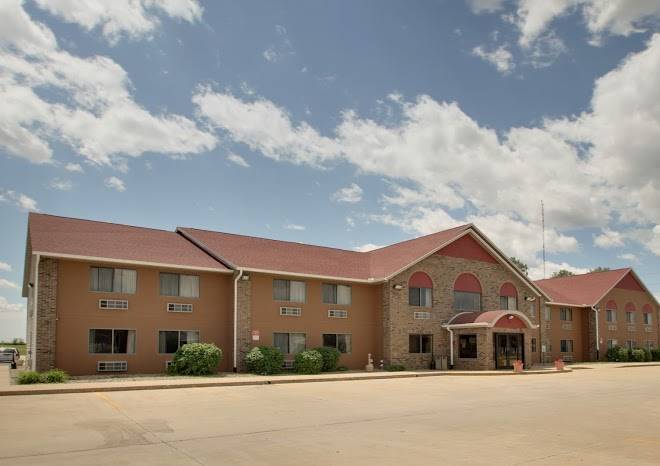 Heritage grand inn canton il