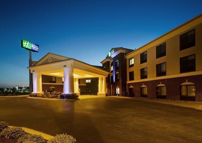 Holiday inn express & suites morris