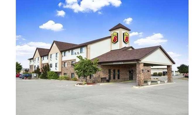 Super 8 by wyndham carbondale