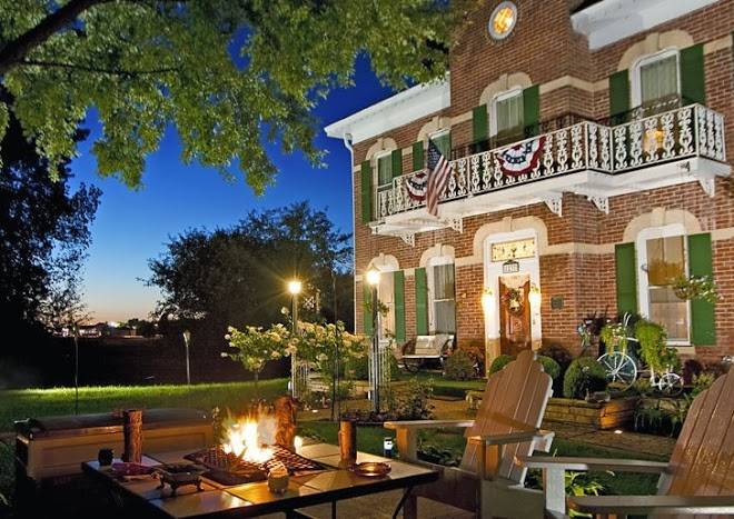 Cloran mansion bed and breakfast