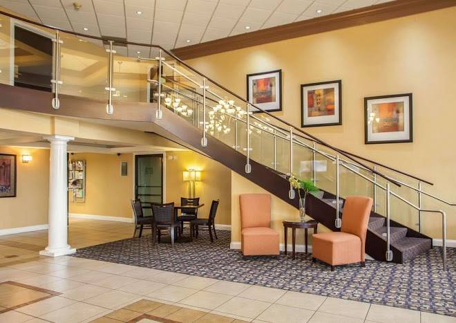 Quality inn & suites st charles west chicago