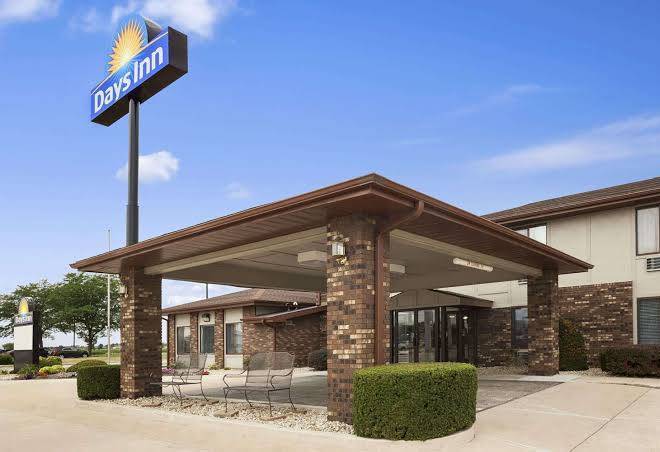 Days inn by wyndham oglesby starved rock