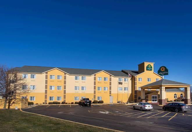 La quinta inn by wyndham peru starved rock state park