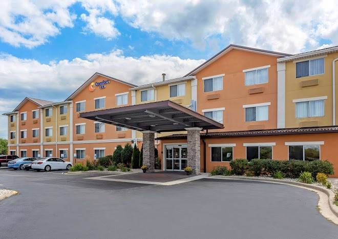 Comfort inn gurnee near six flags