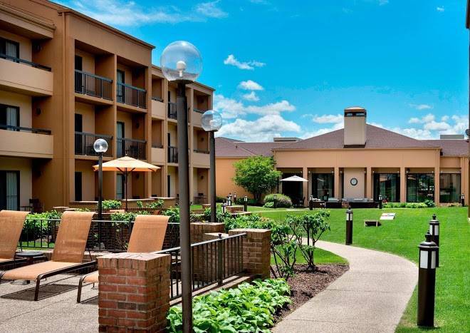 Courtyard by marriott chicago waukegan gurnee