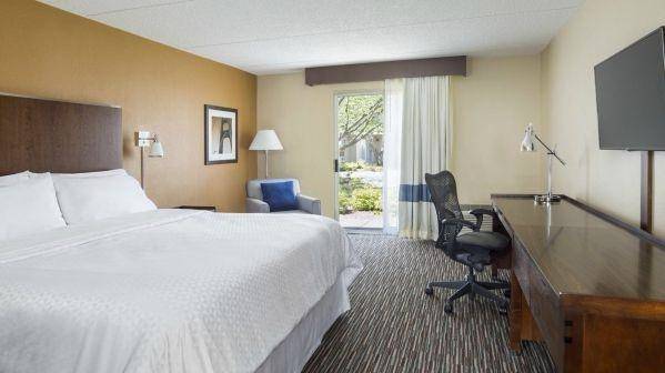 Four points by sheraton buffalo grove