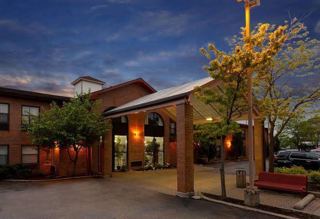 Howard johnson by wyndham waukegan great lakes